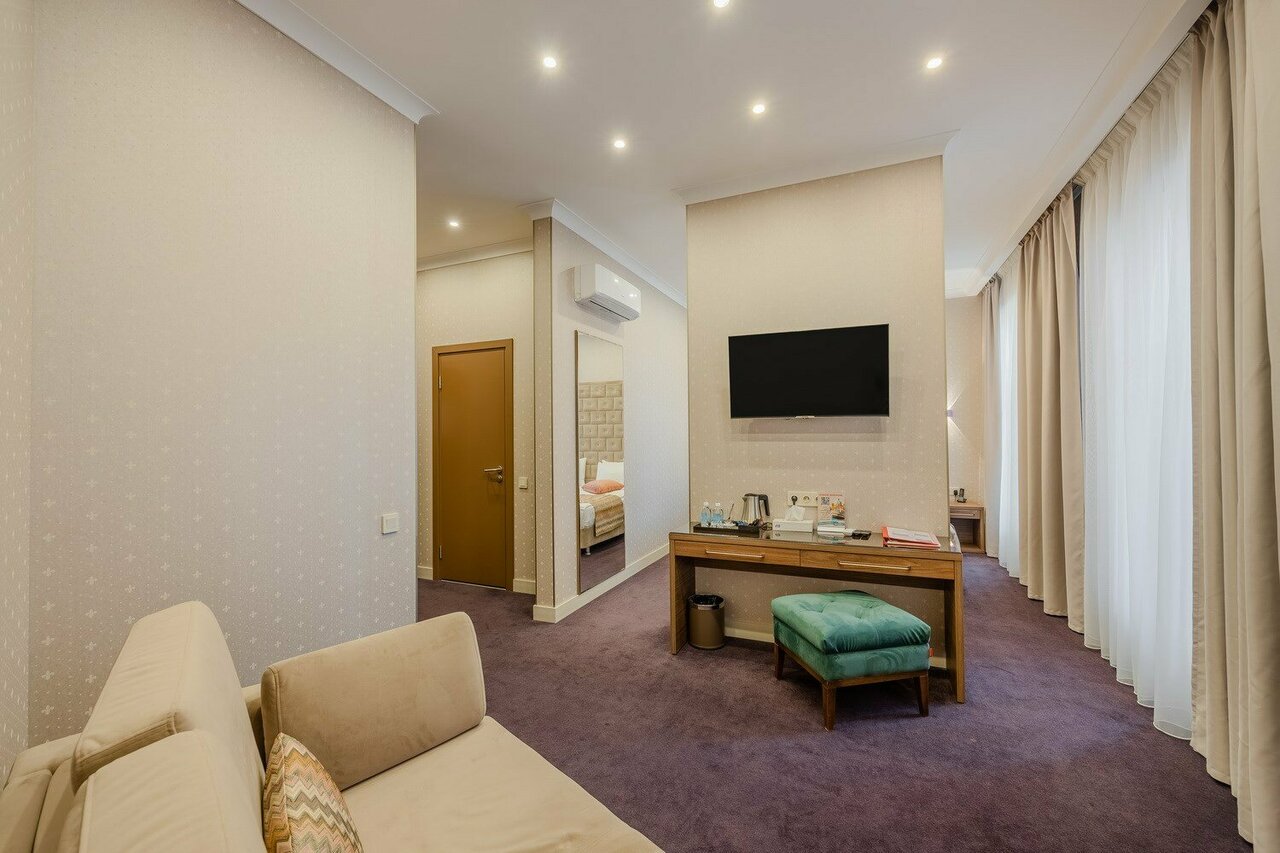 Гостиница Невский берег 122 Санкт-Петербург