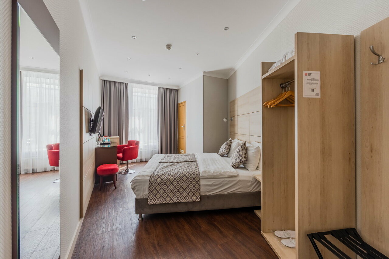 Гостиница Невский берег 122 Санкт-Петербург