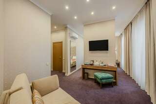 Гостиница Невский берег 122 Санкт-Петербург Люкс-9