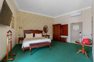 Гостиница Невский берег 122 Санкт-Петербург Люкс-14